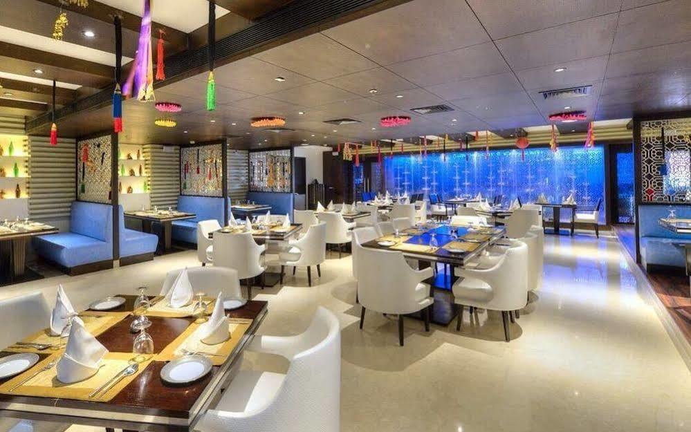 Hotel Delite Grand Faridabad Ngoại thất bức ảnh