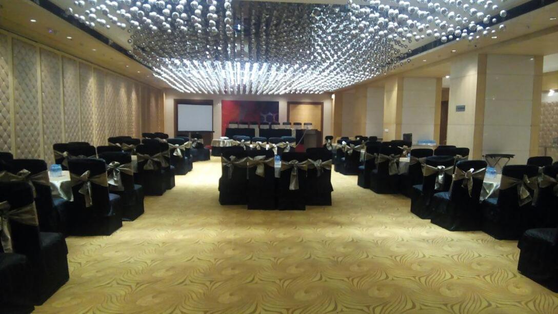 Hotel Delite Grand Faridabad Ngoại thất bức ảnh