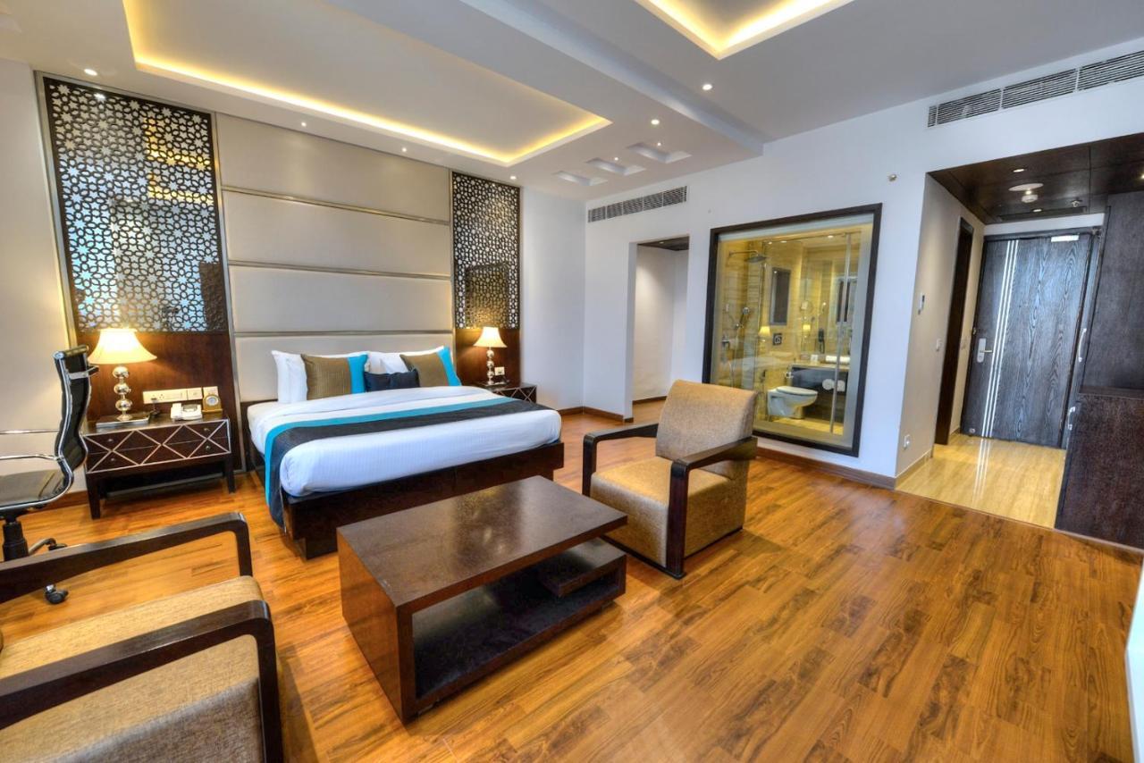Hotel Delite Grand Faridabad Ngoại thất bức ảnh